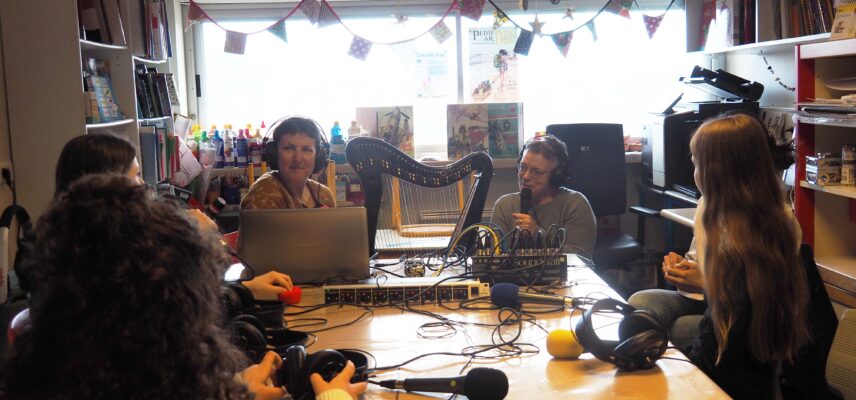 Atelier radiophonique en pédiatrie : Interview d’une artiste