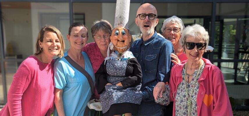 Ventriloquie : Rires et bonne humeur à la résidence Les Brisants