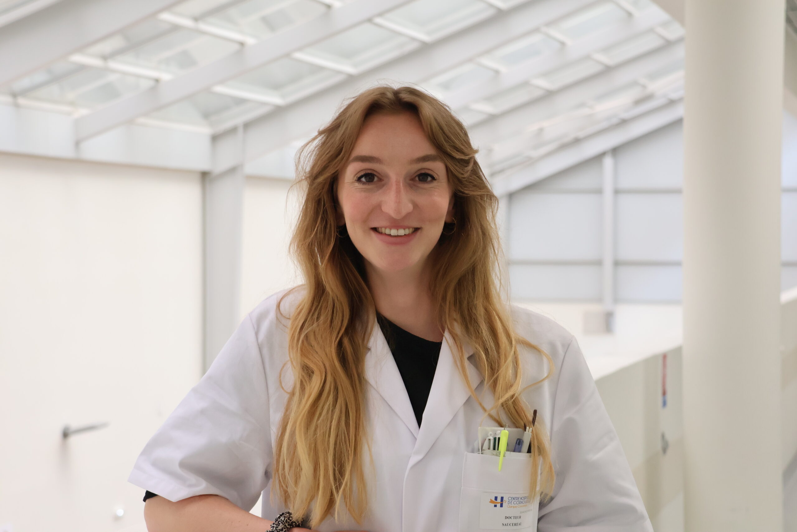 Dr Justine SAUCEREAU